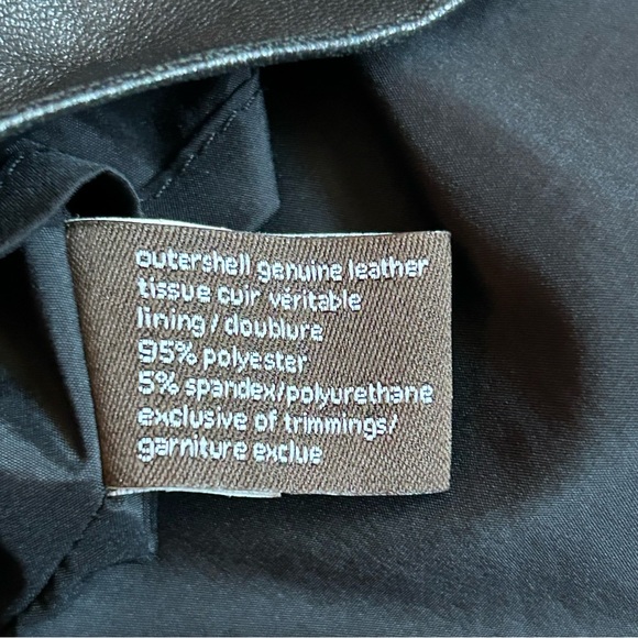 Danier Leather black leather miniskirt - Picture 10 of 11